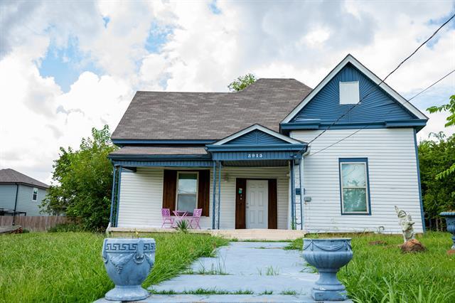 Building Photo - 3913 Lee St