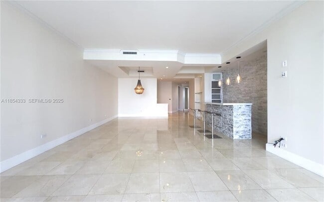 Foto del edificio - 848 Brickell Key Dr
