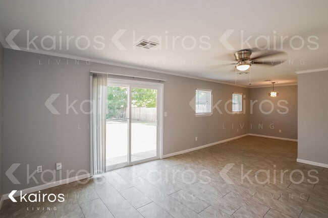 Foto del edificio - 204 NE 19th St