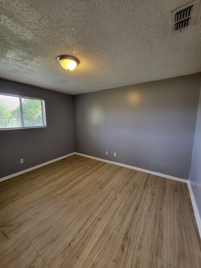 Foto del edificio - 5123 Westchase Ct