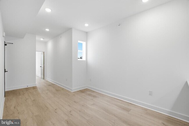 Foto del edificio - 4312 Pennsgrove St