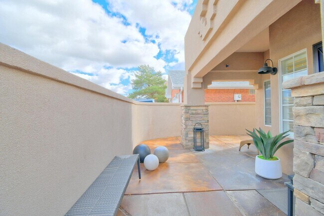 Foto del edificio - 11118 Jewel Cave Rd SE