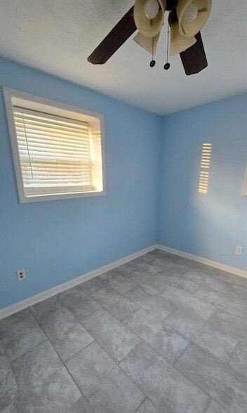 Foto del edificio - 3083 Claiborne Dr NW