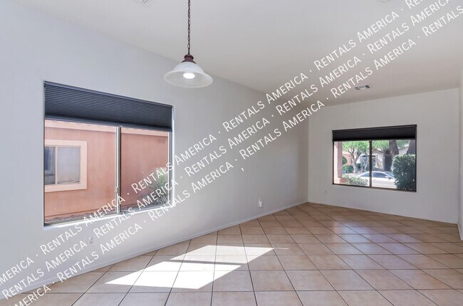 Foto del edificio - 60191 Verde Vista Ct