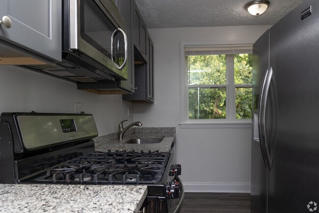 Kitchen at an angle - Summit North (N)