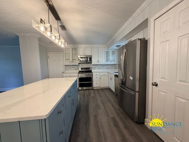 Foto del edificio - Fully Updated Interior 4-Bedroom Home in Destin!
