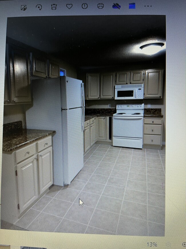 Building Photo - 2938 Del Mar Cir
