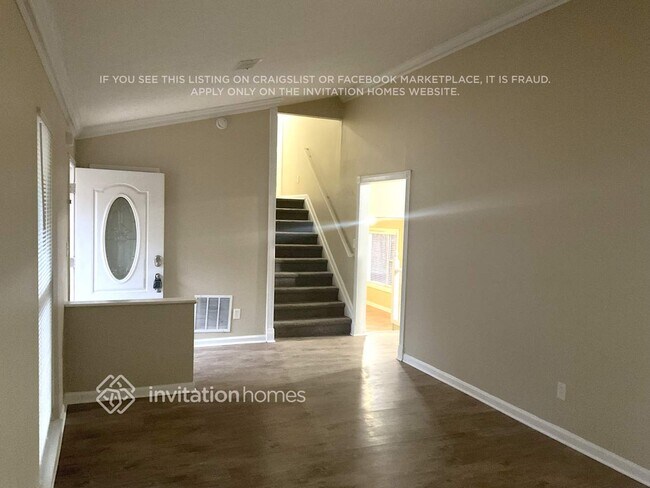 Foto del edificio - 155 Barrington Dr E