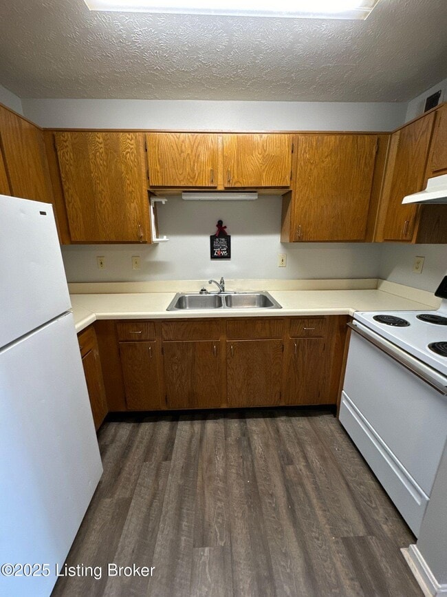 Building Photo - 4109 Blue Lick Ct