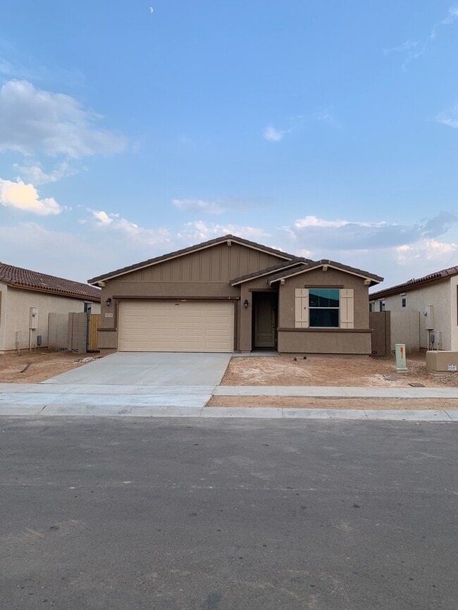 Building Photo - 17751 W Daley Ln