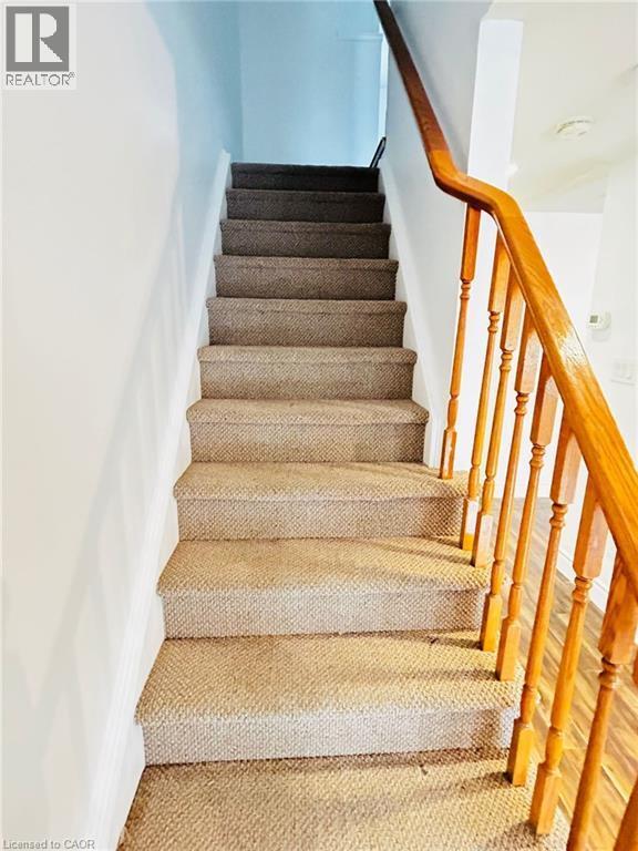 Photo du bâtiment - 90 Donnenwerth Dr