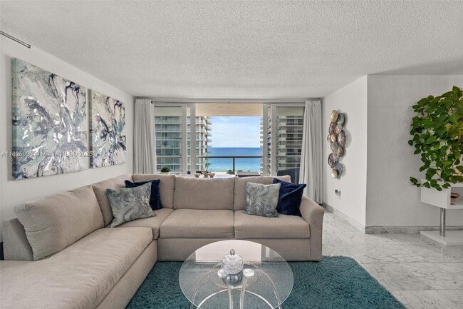 Building Photo - 5750 Collins Ave