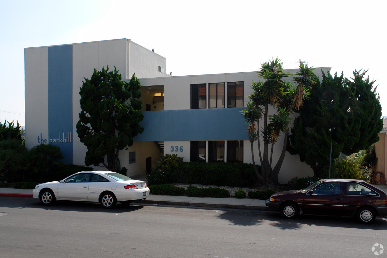 Building Photo - The Parkhill Apartments