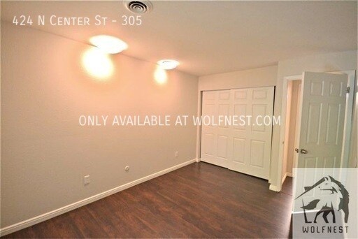 Building Photo - No Deposit Option! Impressive 1+ Bedroom C...