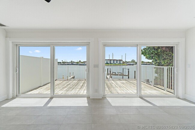 Foto del edificio - 624 Southwind Cir