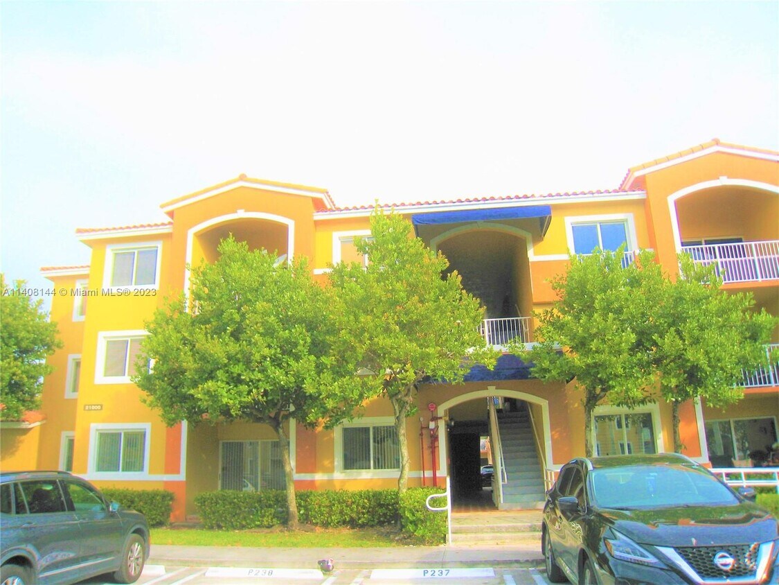 Foto principal - 21000 SW 87th Ave
