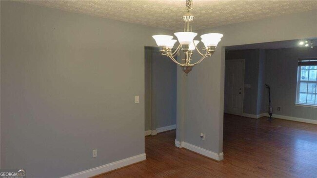 Foto del edificio - 800 Meadow Walk Ave