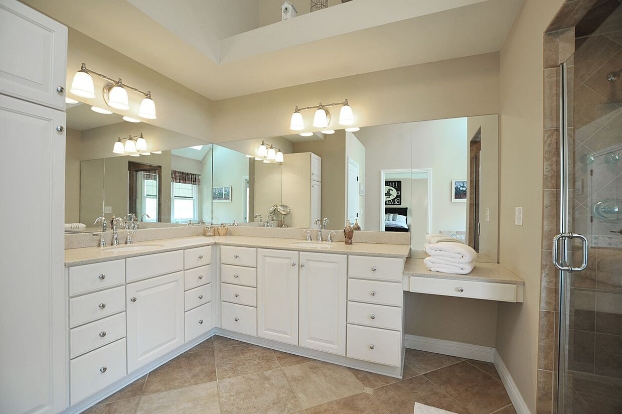 Master Bath - 117 Preserve Valley Drive