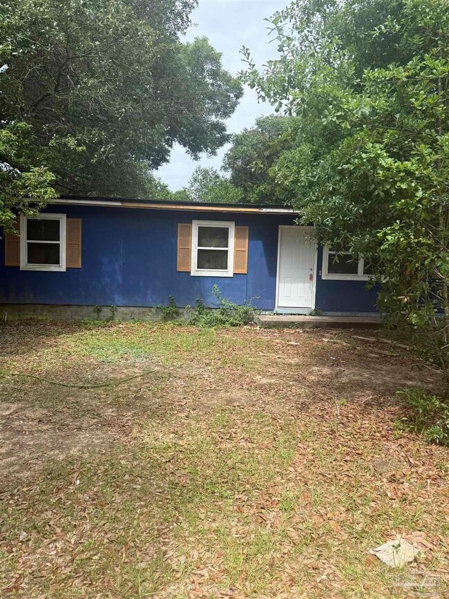 Building Photo - 5103 Wildwood Ave