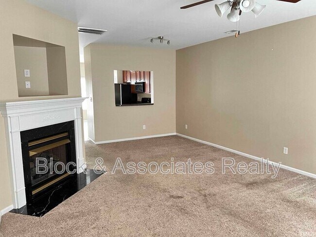 Building Photo - 705 Glen Rd