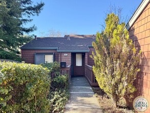 Building Photo - 876 Arlene Way