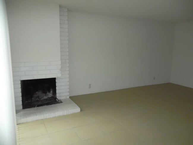 Living Room - 1857 W Malvern Ave