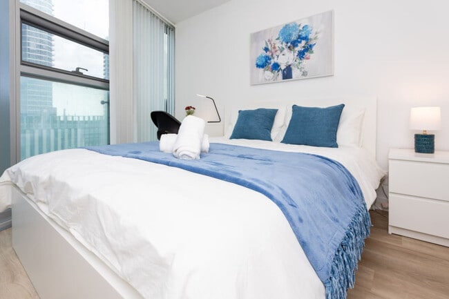 Building Photo - 75 Bremner Blvd