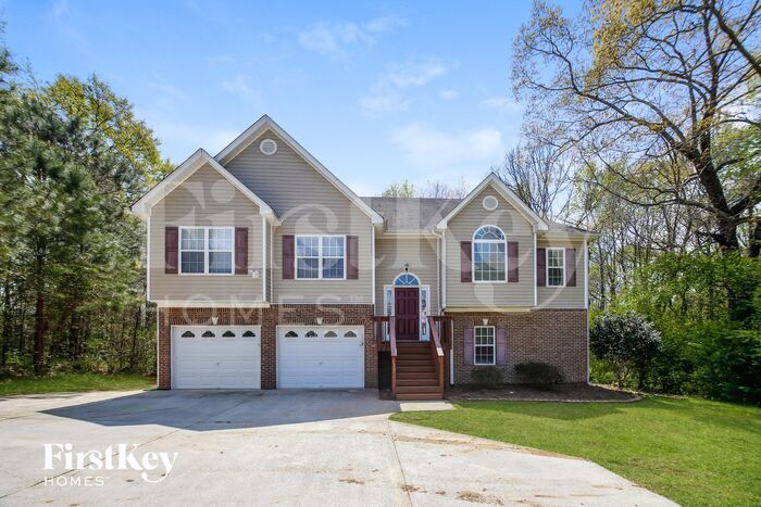 Foto principal - 136 Four Oaks Dr