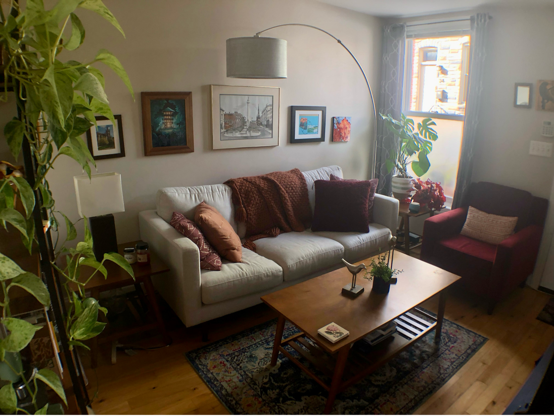 Primary Photo - 27 N Glover St