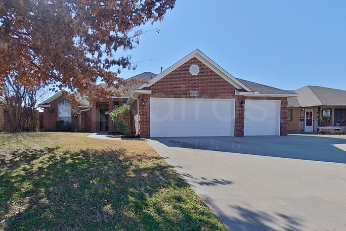 Foto principal - 1336 NW 9th St