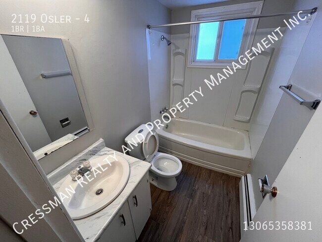 Photo du bâtiment - 1 bed 1 bath APARTMENT in downtown Regina