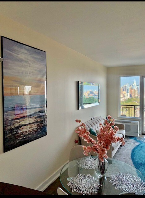 Foto del edificio - 3312 Hudson Ave