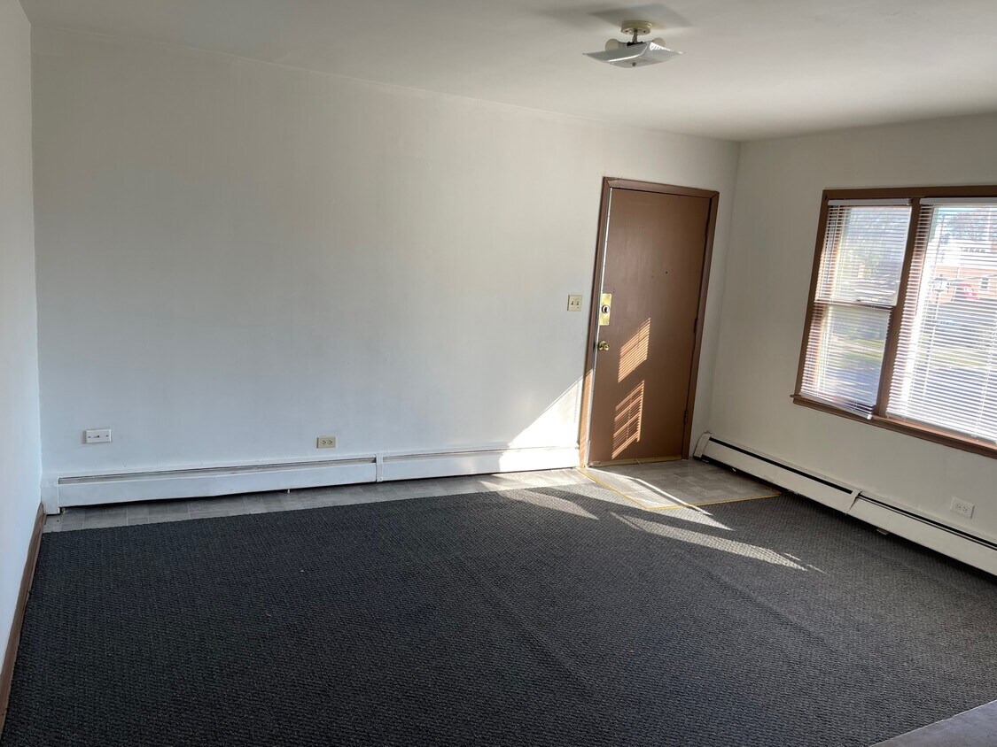 Primary Photo - 600 Legion St