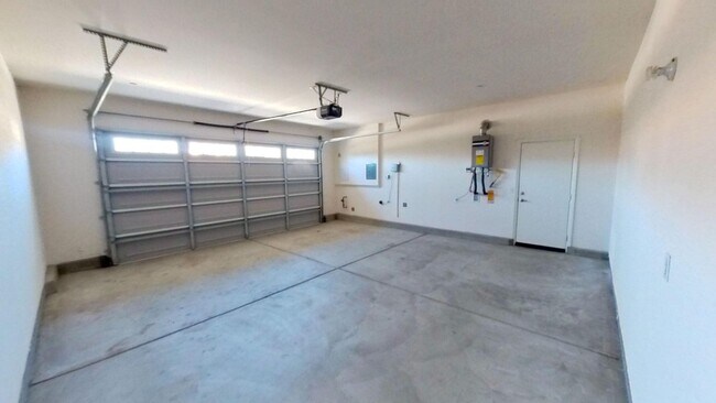 Building Photo - Price Reduction!! Gorgeous 3 Bedroom 2 Bat...