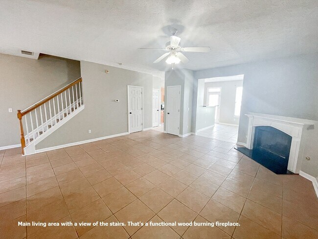 Building Photo - Charming 3-Bedroom Townhome in Sugar Hill ...