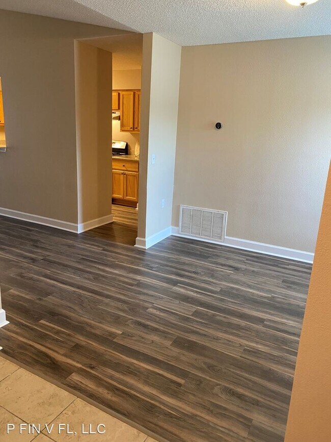 Building Photo - 2 br, 1 bath House - 69 Boreal Ct