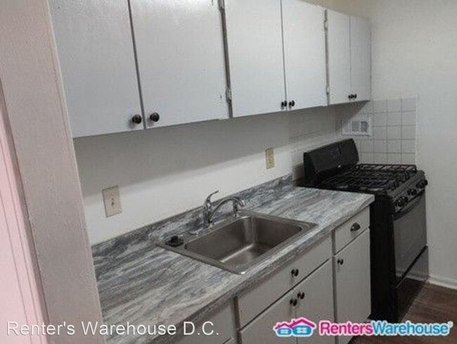 Building Photo - 1 br, 1 bath House - 7172 Donnel Pl D3