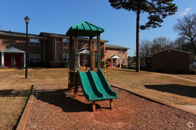 área de juegos para niños - Bolden Pines