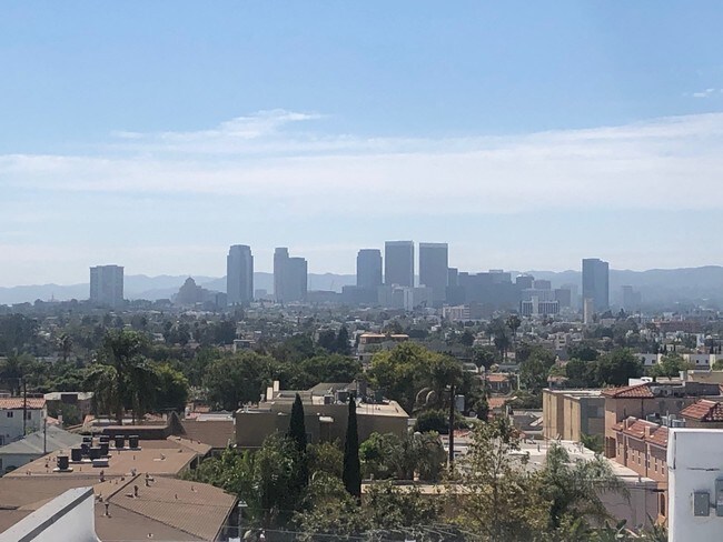 Building Photo - 1545 South Fairfax Avenue, Unit PH1