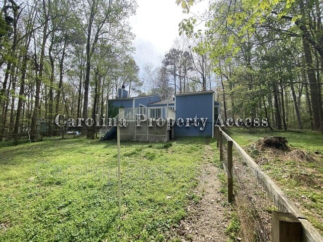 Building Photo - 102 Polks Pl