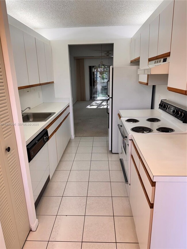 Foto del edificio - 1251 SW 125th Ave