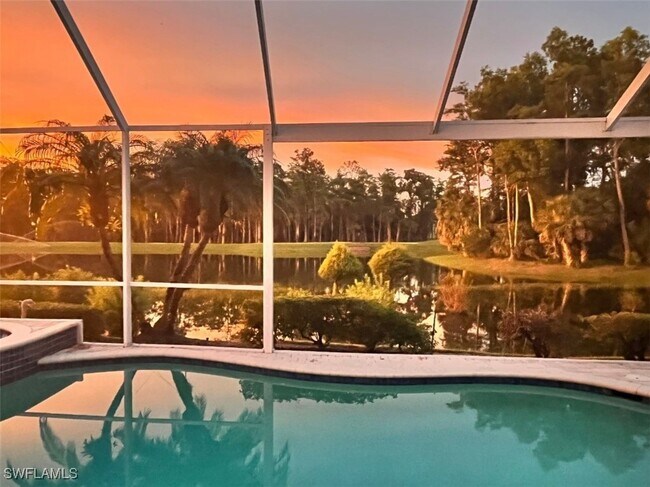 Foto del edificio - 12647 Hunters Lakes Ct
