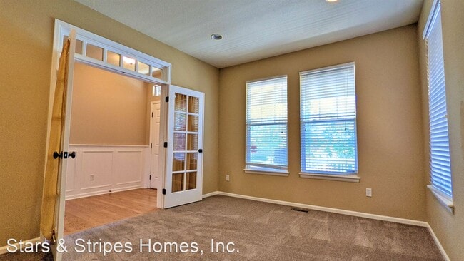 Building Photo - 5 br, 4 bath House - 23905 E. Powers Drive