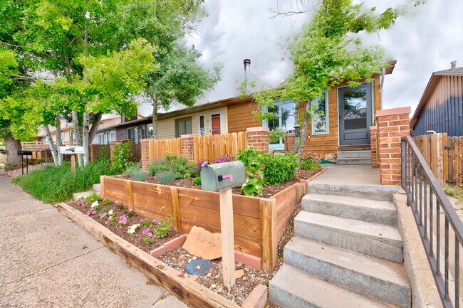Building Photo - 1158 N 18th St