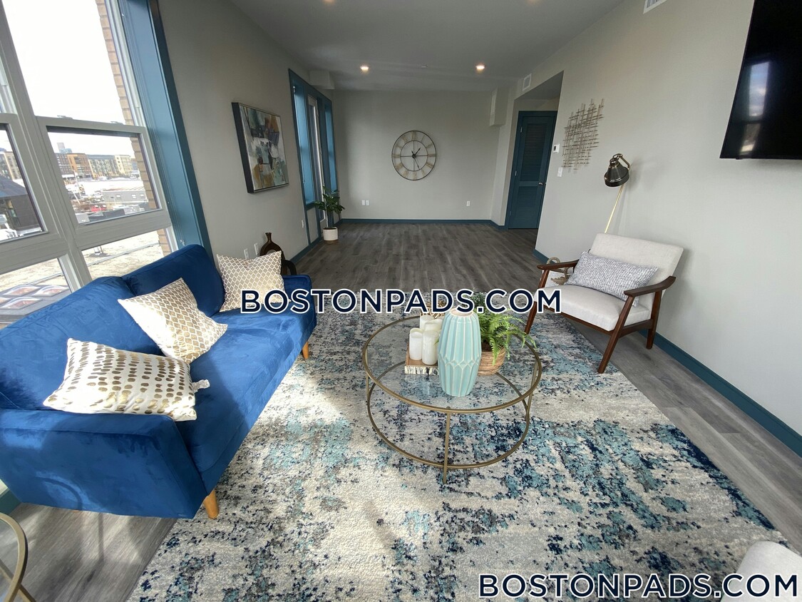 Foto principal - 1 Newcomb St