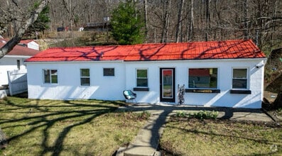 Building Photo - 1123 OH-552