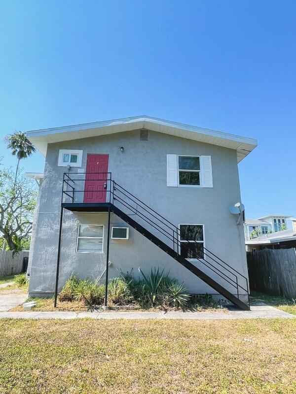 Foto principal - 1045 11th Ave NW
