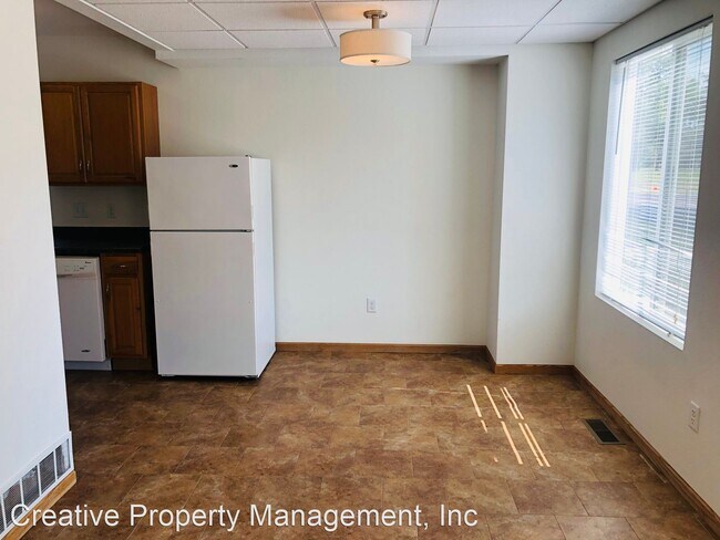 Building Photo - 2 br, 2 bath House - 608 1st Ave NW