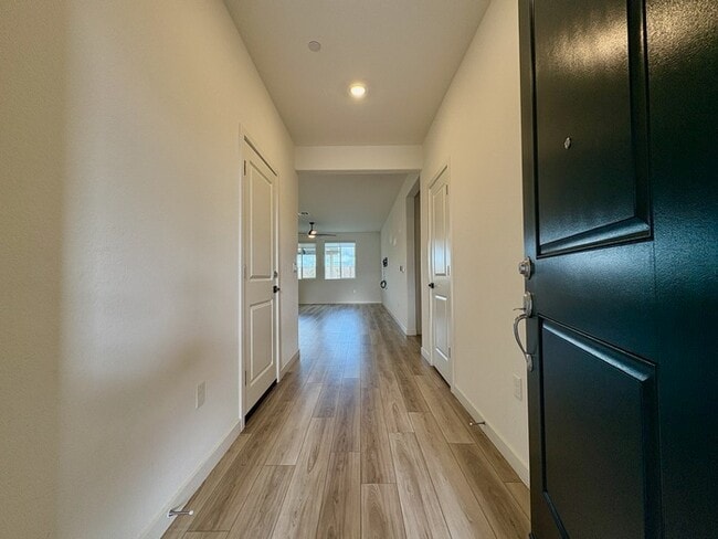 Building Photo - Beautiful Single Story in Lincoln! 4 Bedroom with no back neighbors! Beautiful Yard!