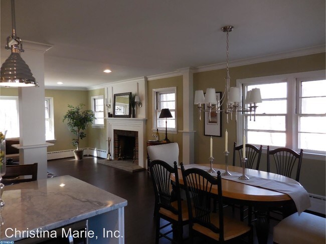 Foto del edificio - 5 br, 2 bath House - 532 King of Prussia Rd.
